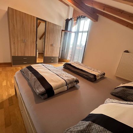 D&R Appartement Bei Розенхайм Экстерьер фото