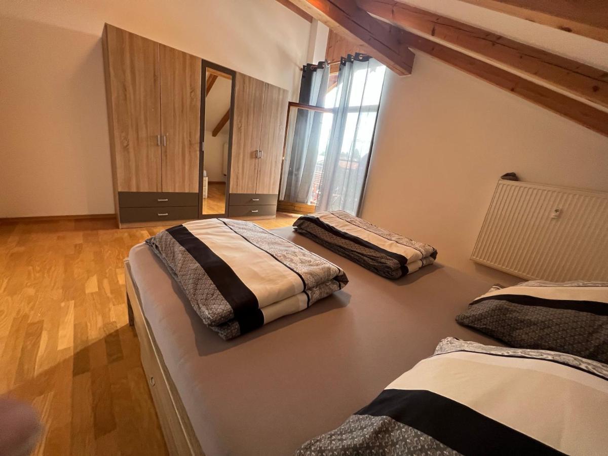 D&R Appartement Bei Розенхайм Экстерьер фото