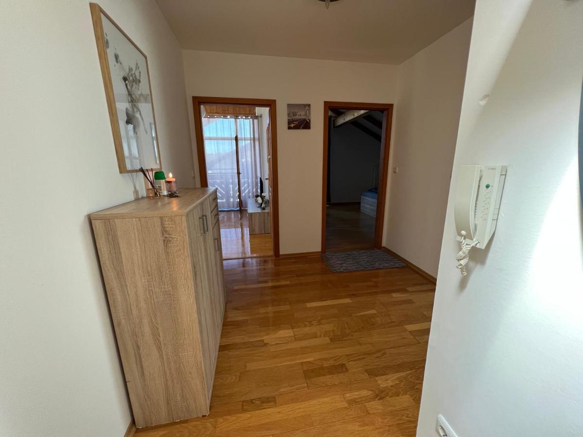 D&R Appartement Bei Розенхайм Экстерьер фото